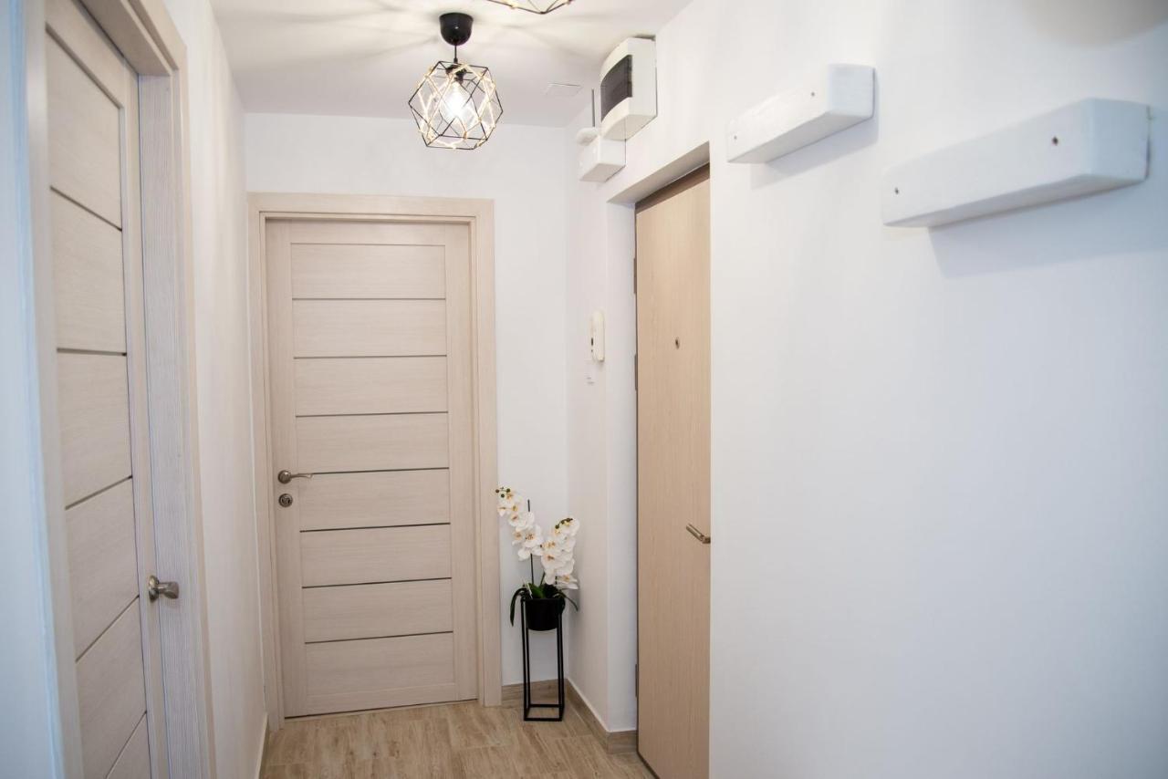 Apartament Daria Tirgu Ocna Exterior photo