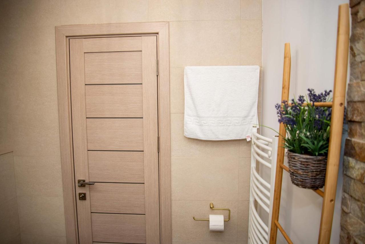 Apartament Daria Tirgu Ocna Exterior photo